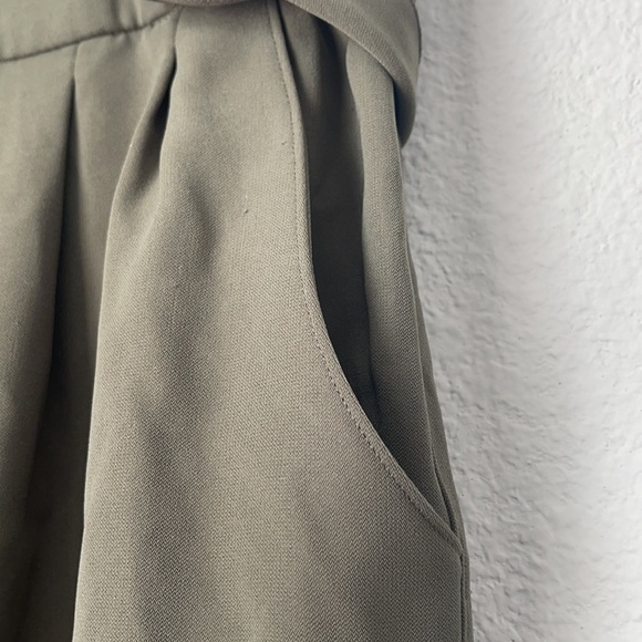 Lululemon Noir Pant Dark Olive size 6 - Picture 11 of 16